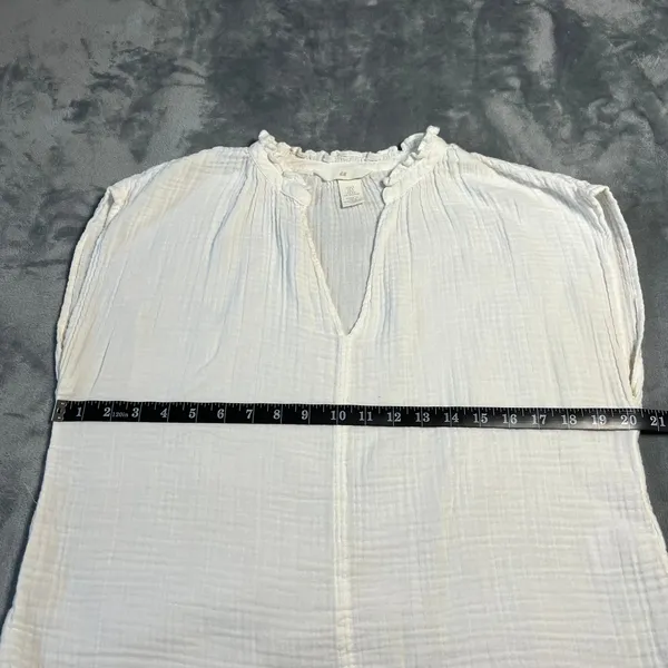 H&M V-Neck Cap Sleeve Gauze Top Size S Relaxed Fit Lightweight Beach Coastal - Image 5
