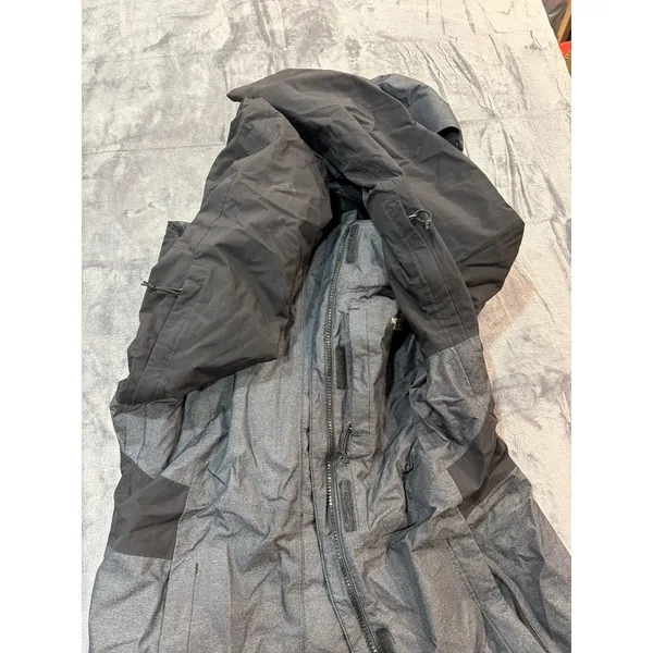 The North Face HyVent Jacket Womens Grey Black Hooded Waterproof Coat M - Image 13