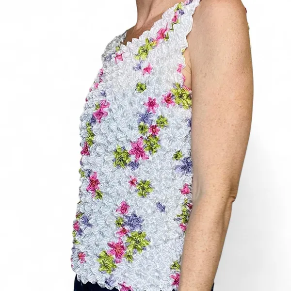 Vintage Y2K White & Pink Floral Scrunched Blouse - Image 3