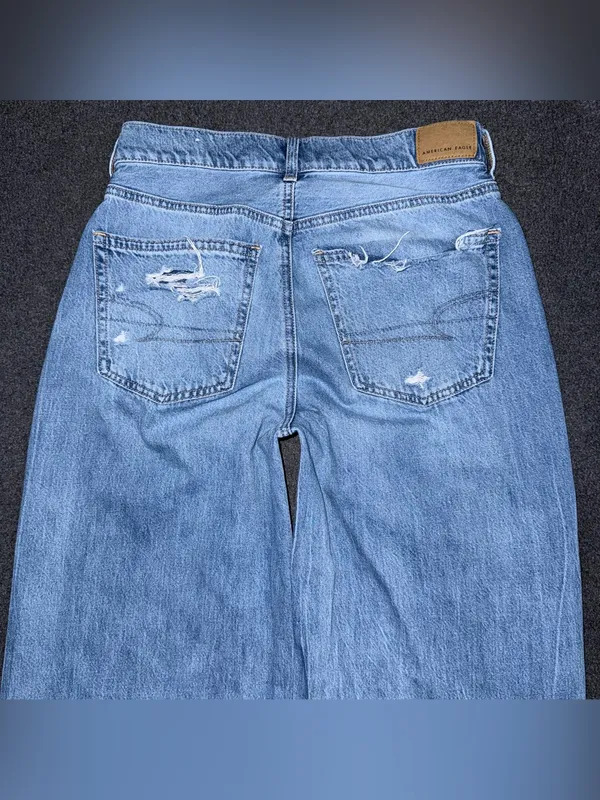 American Eagle Skater Jeans Baggy Wide Leg Distressed Medium Blue Wash Women’s 2 - Image 4