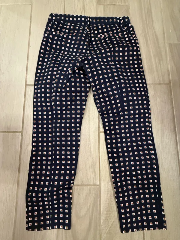 GAP Navy Geo Print Cropped Pants - Image 5