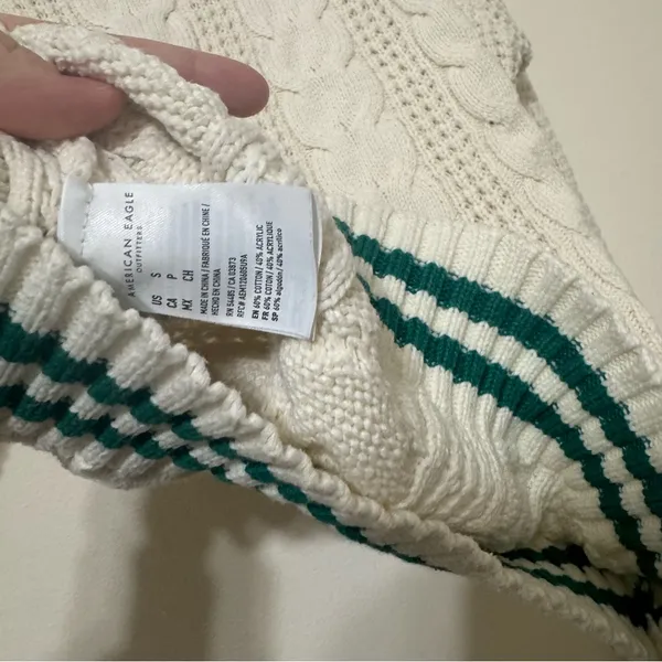 American Eagle Cream Cable Knit Cotton Sweater with Green Striped cuffs - Image 4