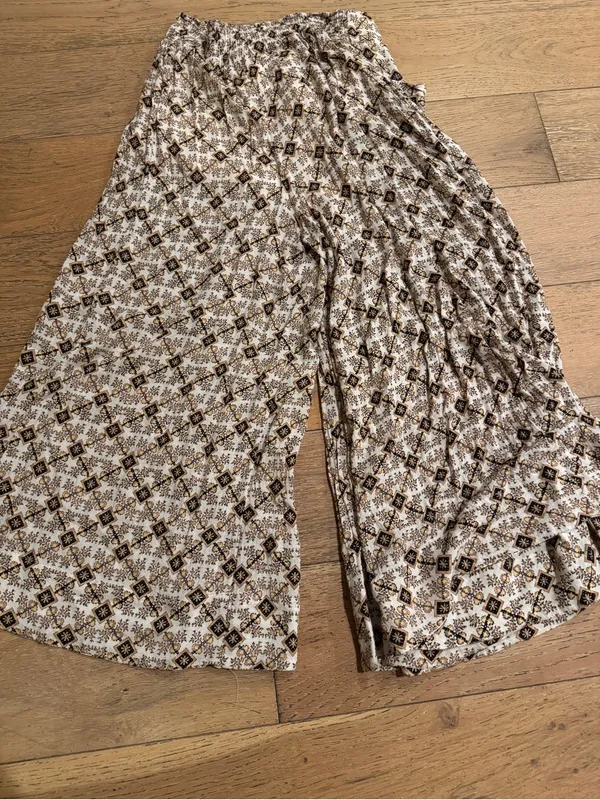 Free People Culottes | Ivory Combo Flowy Pants - Image 10