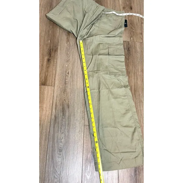 Forever 21 Cargo Pants Khaki Baggy Size Large NWT - Image 6