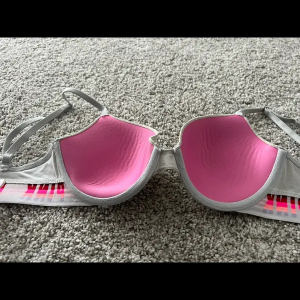 PINK bra 32D - Image 6