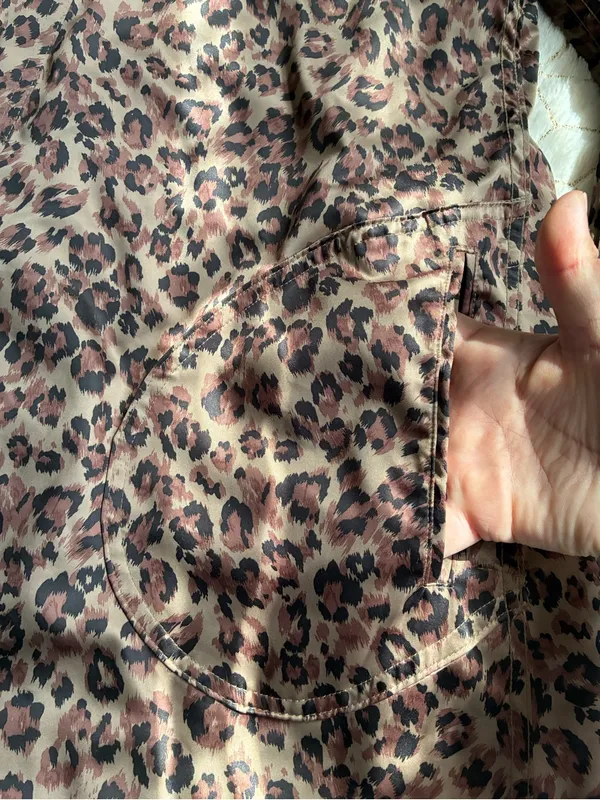 Beautiful reversible leopard - Image 2