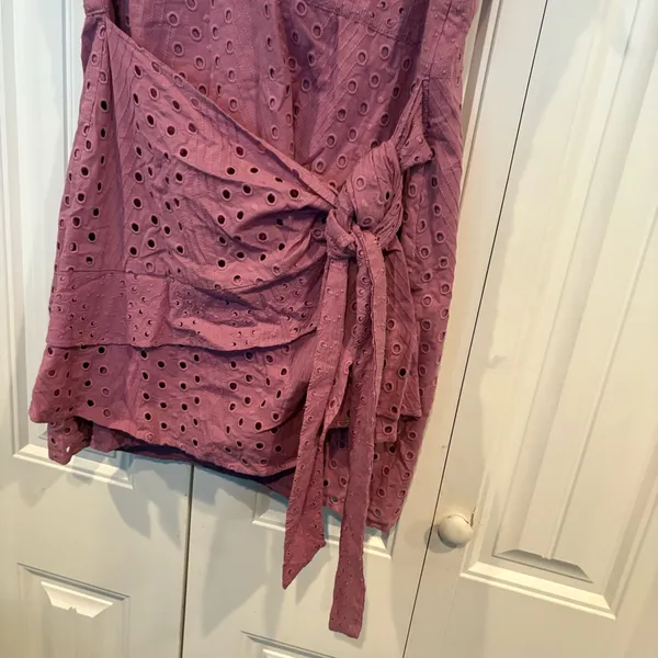 Anthropologie Dolan Lavender Patsy Eyelet Wrap Dress‎ Size Large - Image 6