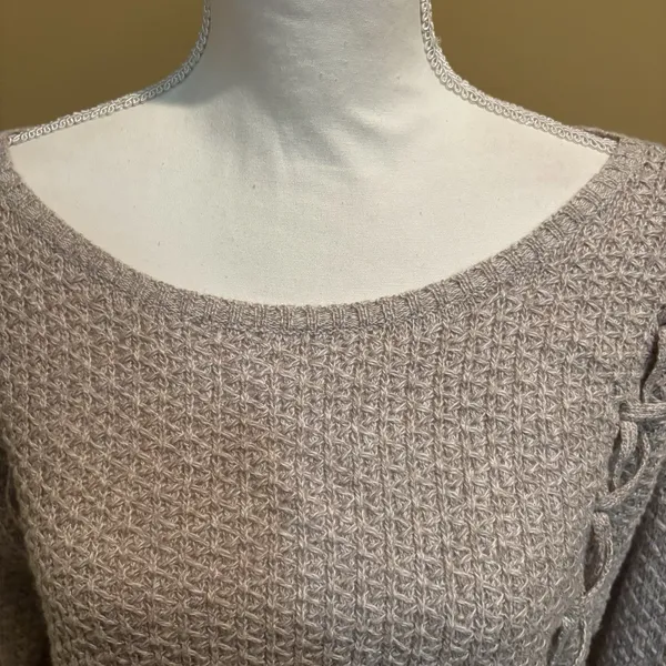 American‎ Eagle Knit Sweater Women's Small Beige Side Lace-Up Textured - Image 3