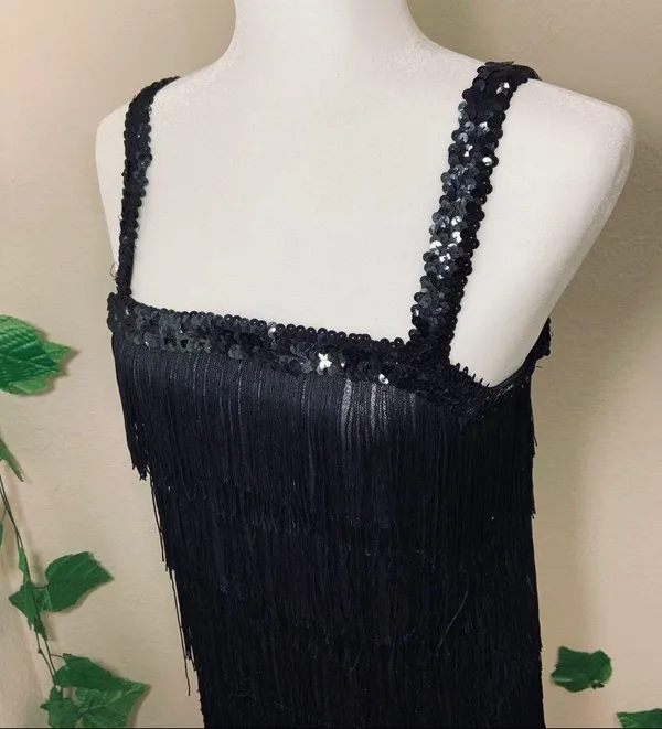 Flapper 1920’s Black Fringe Costume Halloween - Image 7
