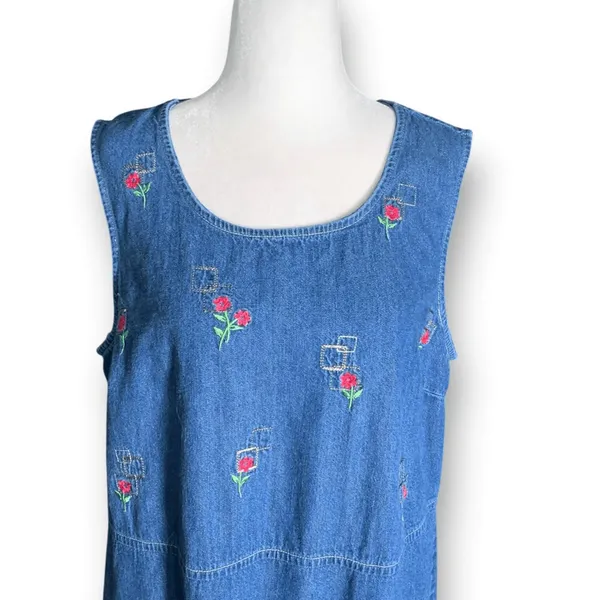 Vintage Denim Floral Pink Embroidered Jumper Dress Cottagecore Midi Romantic‎ - Image 2