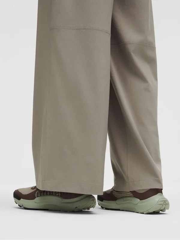 Lululemon Swift Mid-Rise Wide Leg Pants Sz 4 Warm Ash Grey - Image 2