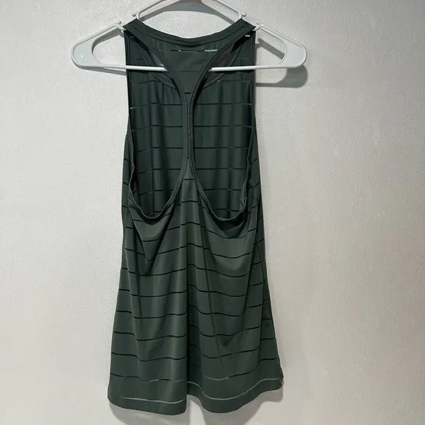 Sage green racer back top from ATHLETA size small - Image 2