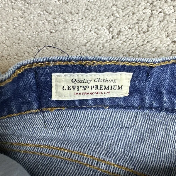 Women's Levi's 26x27 Premium Wide Leg Big E Button Fly‎ Jeans - Image 5