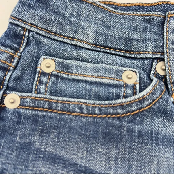 Banana Republic Factory Women's Dark Blue Cropped Jeans - Image 8