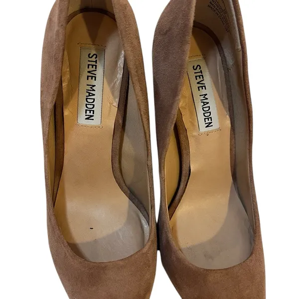 Steve Madden Daisie Beige pinkish Suede Stiletto Heels size 6 - Image 7