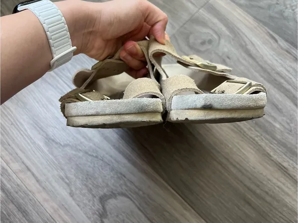 Birkenstock Arizona Sandals Gold Women Size 39 - Image 6
