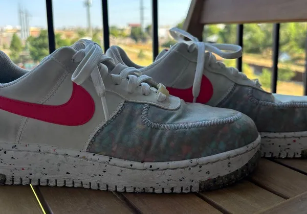 Nike Air Force 1 White and Pink Sneakers 8.5 W - Image 7
