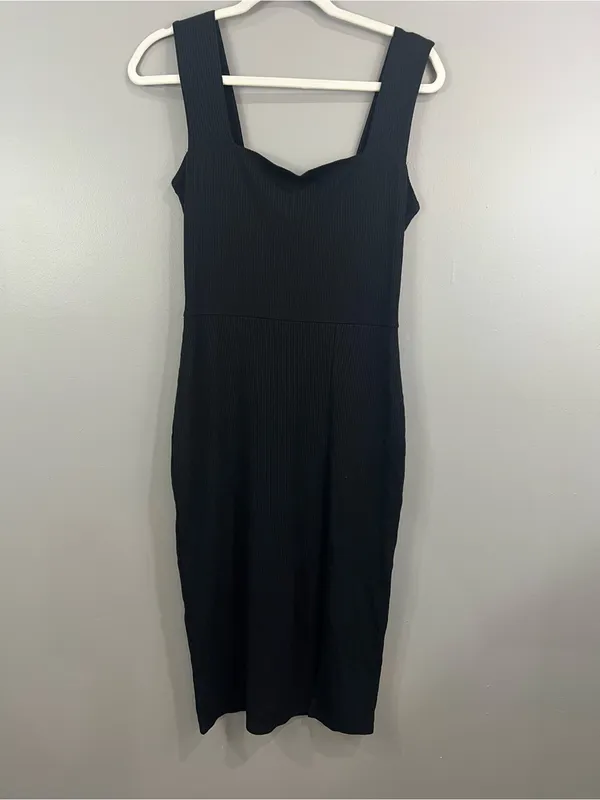 Reformation Black Ribbed Cassi Knit Dress size Large - Image 3
