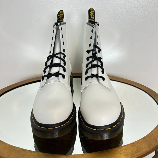 DR.Martens 1460 Lace Up Boots in White Smooth Leather US 8 - Image 6
