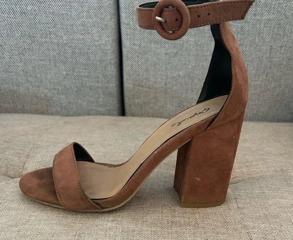 Brown Suede Block Heels - Image 3
