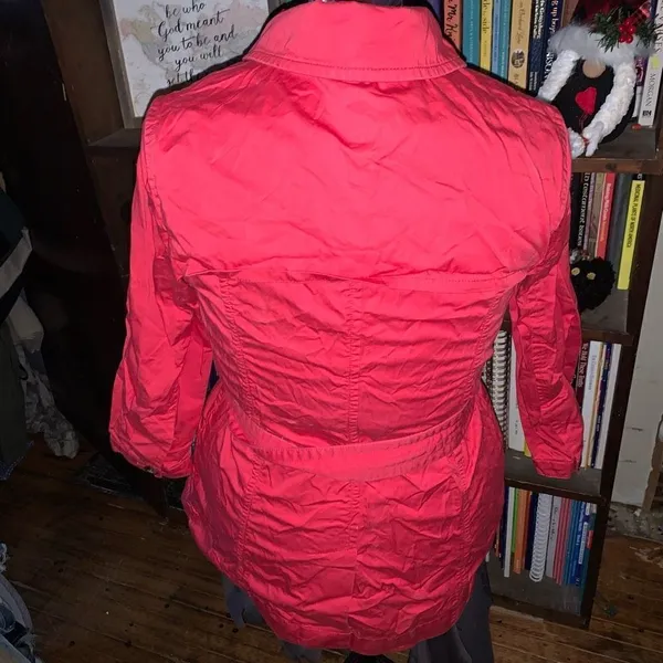 Gap light red belted lightweight M business casual trench coat - Image 2