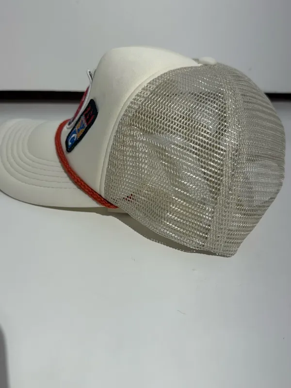 NWT Anthropologie Women’s Cream Trucker Hat with Red Apple Multicolor Patches - Image 5