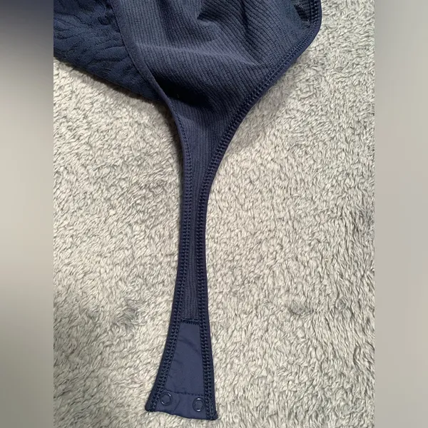 Babaton Navy Blue Textured Bodysuit medium - Image 6