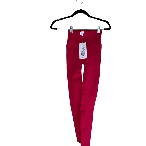 NWT FABLETICS Mid-Rise SculptKnit Leopard 7/8 Leggings Red XS - Image 7