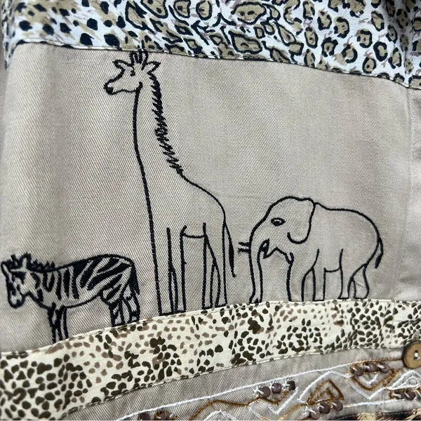 Dressbarn xl safari Animal Print ButtonUp embroidered beaded top jacket cardigan - Image 12