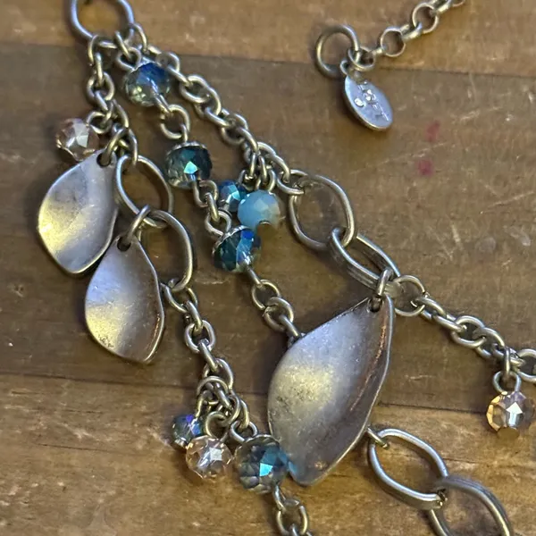 Vintage Loft triple strand layered charm necklace - Image 4