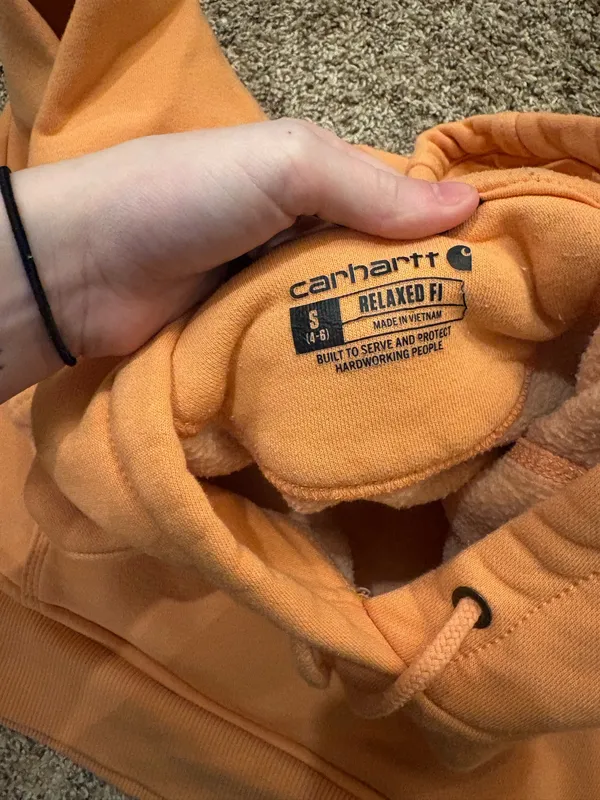Women’s Relaxed Carhartt Hoodie - Image 2