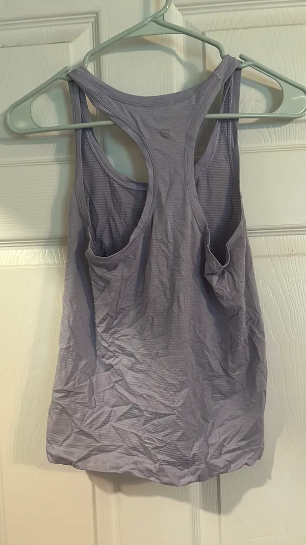 Lululemon Tank Swiftly Tech 2.0 - Image 2