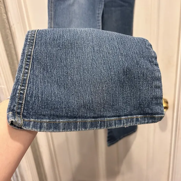 GLO Womens Junior Size 5 Medium Wash Flare Leg Denim Jeans‎ Y2K Embroidered Blue - Image 5