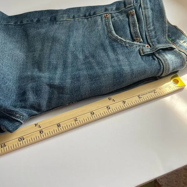 American Eagle “90’s Skinny” size 6 jeans. - Image 7