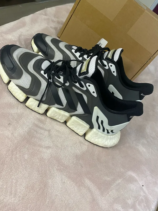 Adidas Climacool Vento Mens shoe Size 9 - Image 4