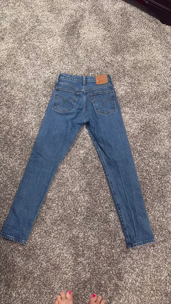 501 Levi’s Skinny Jeans - Image 2