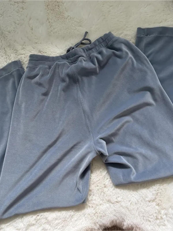 Alo Yoga Velour Set Racerback Bra XS & Lounge Pants XXS - Image 4