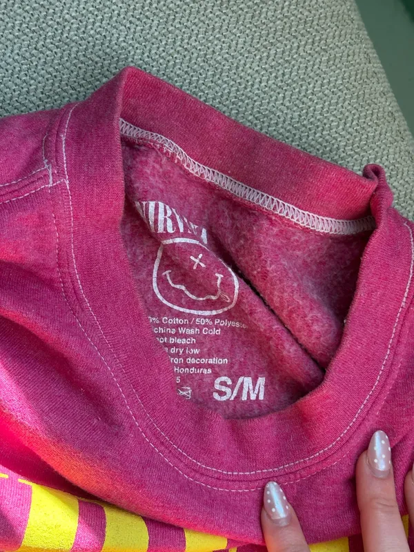 Urban Outfitters Crewneck - Image 3