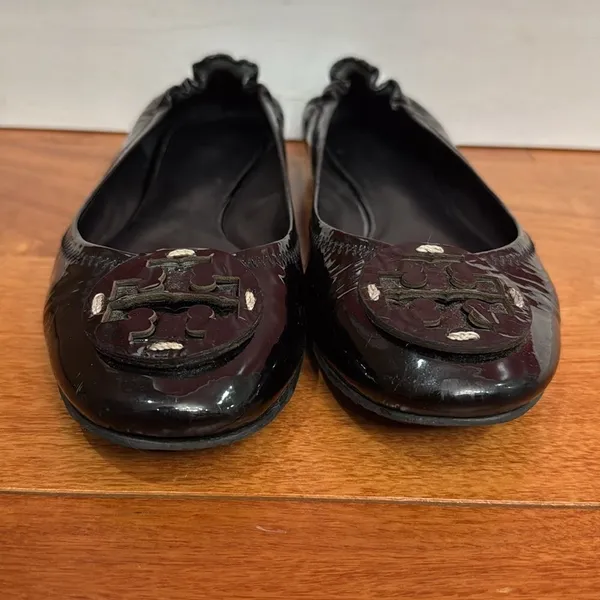 Tory‎ Burch Patent Black Flats size 7.5 - Image 3