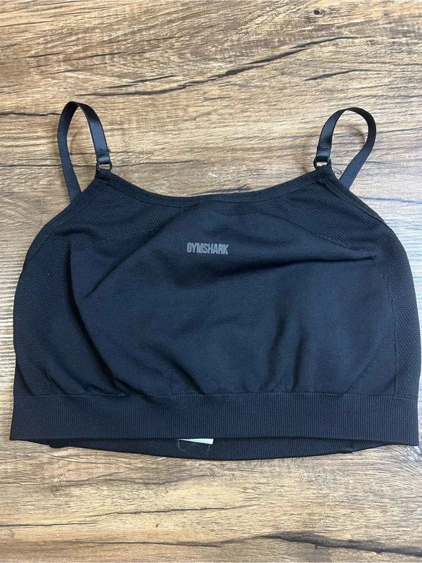 Gymshark Black Seamless Medium Support Sports Bra Size M Adjustable Straps - Image 2