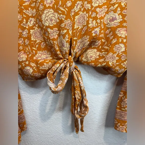 American Eagle‎ Viscose Floral V-Neck Cropped Hem Bell Sleeves Boho Top Size XS - Image 8