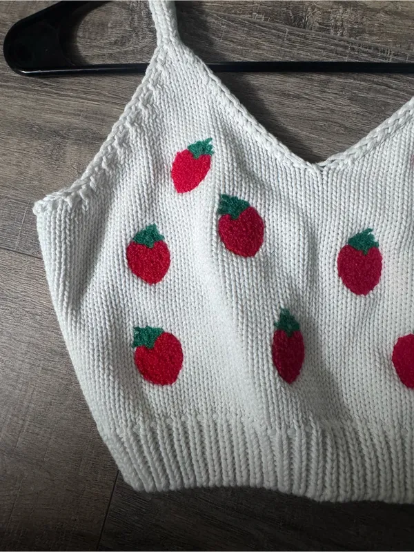 Cider • Knit Crop Top • Strawberries Print • Large - Image 3