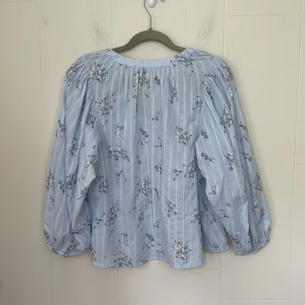 A.n.a. NWT Floral Puff Sleeve Blouse Top Romantic Blue Lavender Prairie ~ Size S - Image 2