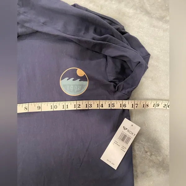 NWT Roxy Size XS Blue Crew Neck Long Sleeve Logo Cropped Tee Shirt Surf Beach 90 - Image 9