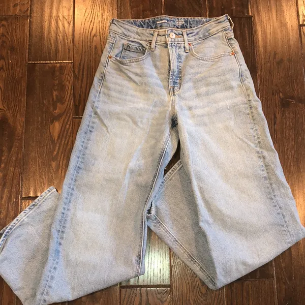 Old navy Extra high rise sky hi wide leg jeans size 0 - Image 4