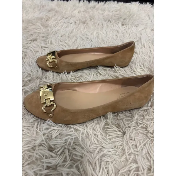 Kate‎ Spade Phoebe Suede Ballet Flats Gold Buckle Women Size 8 Tan Loafers - Image 4
