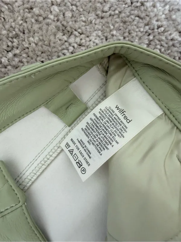 Aritzia Wilfred Melina Straight Leg Sage Green Faux Leather Pants - Image 4