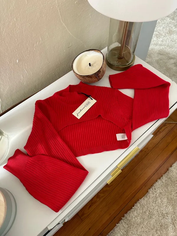 Red shrug - Image 2
