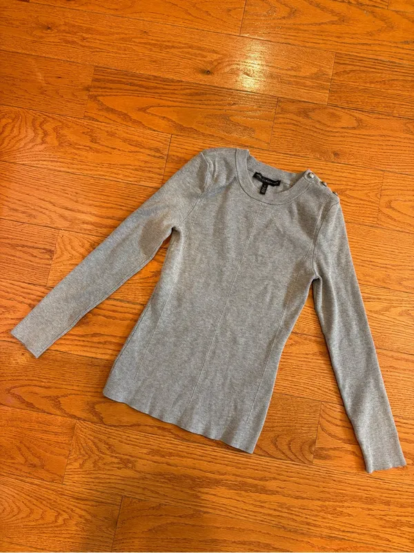 White House Black Market Gray Jeweled Button Knit Top Small Quiet Luxury - Image 2