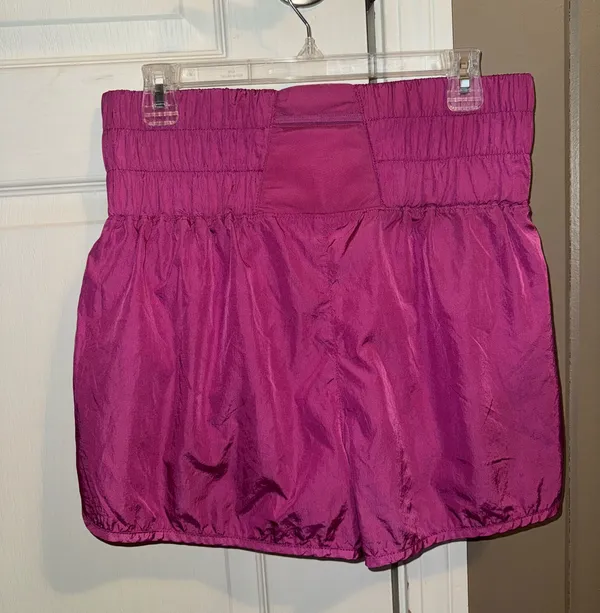 Free people fp movement hot pink vivacious violet the way home short - Image 3